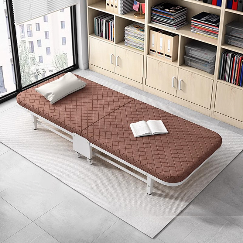 Tempat tidur lipat istirahat makan siang