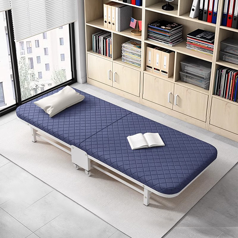 Tempat tidur lipat istirahat makan siang