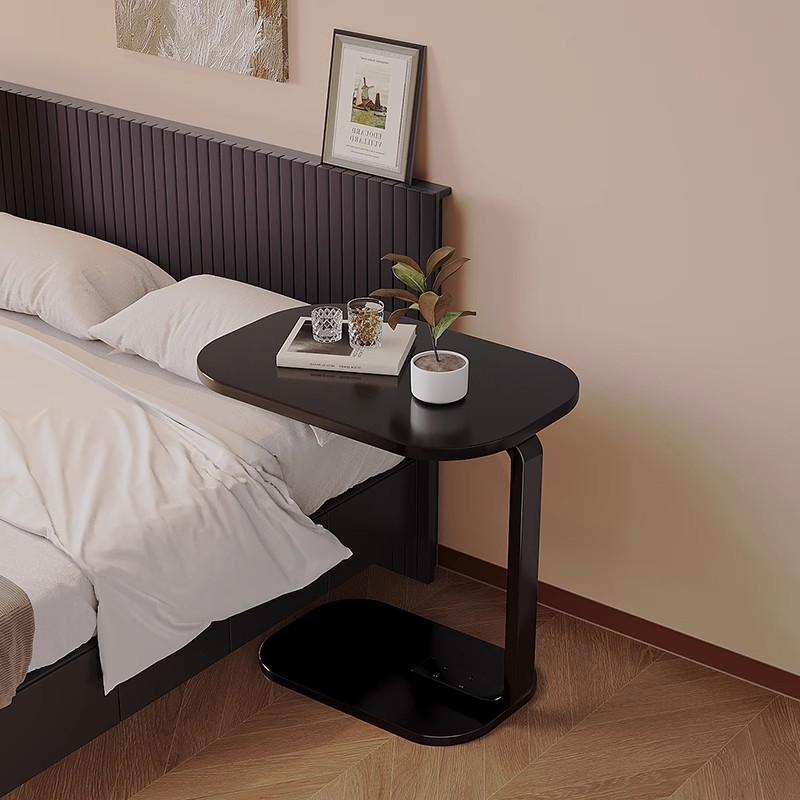 Meja kopi sisi sofa